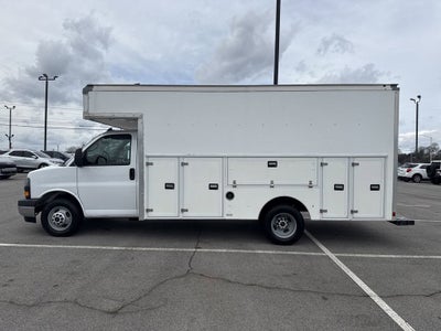 2020 GMC Savana Cutaway 4500 Base