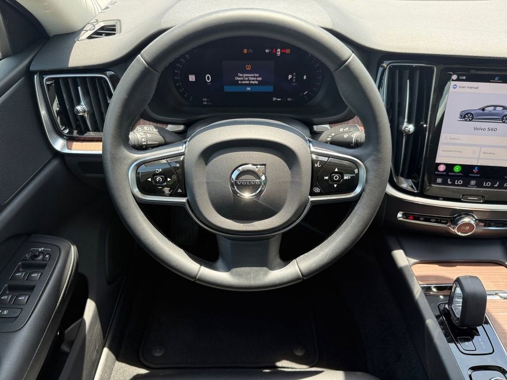 2024 Volvo S60 Plus Dark Theme