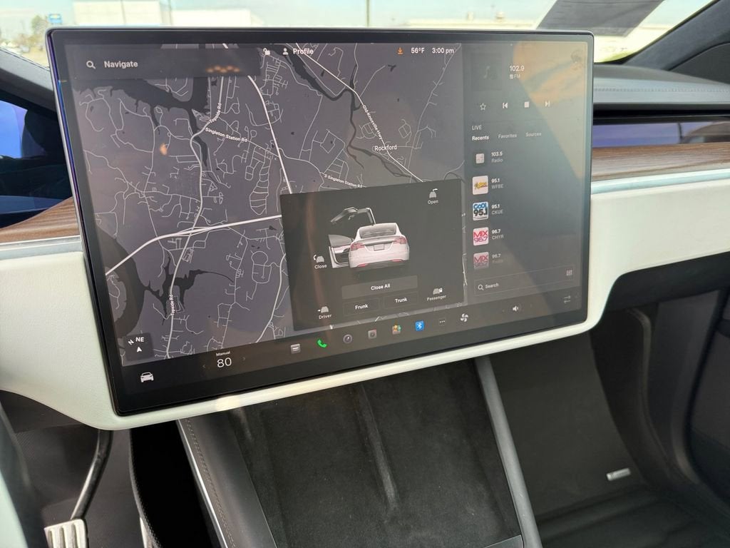 2022 Tesla Model X Base