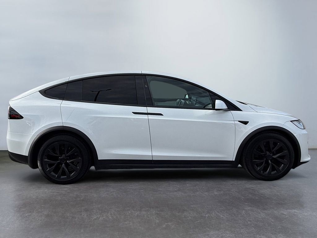2022 Tesla Model X Base