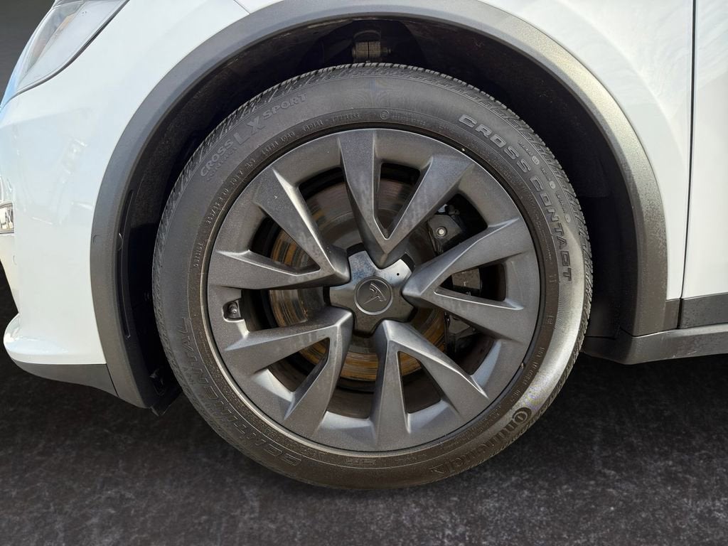 2022 Tesla Model X Base