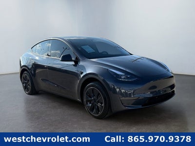 2024 Tesla Model Y Base