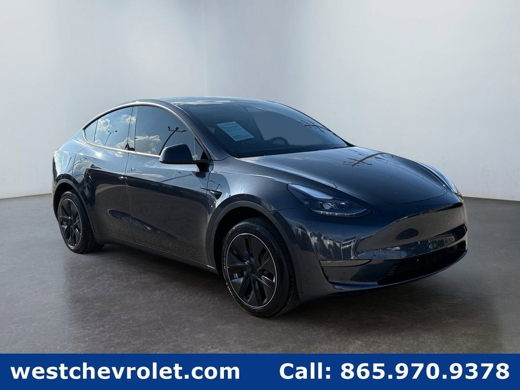2024 Tesla Model Y Base