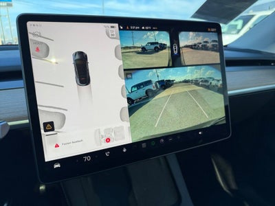 2024 Tesla Model Y Base