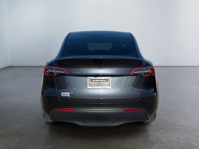 2024 Tesla Model Y Base