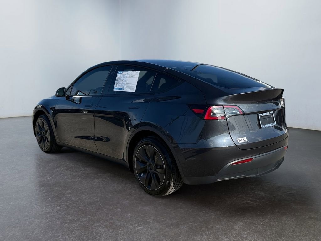 2024 Tesla Model Y Base