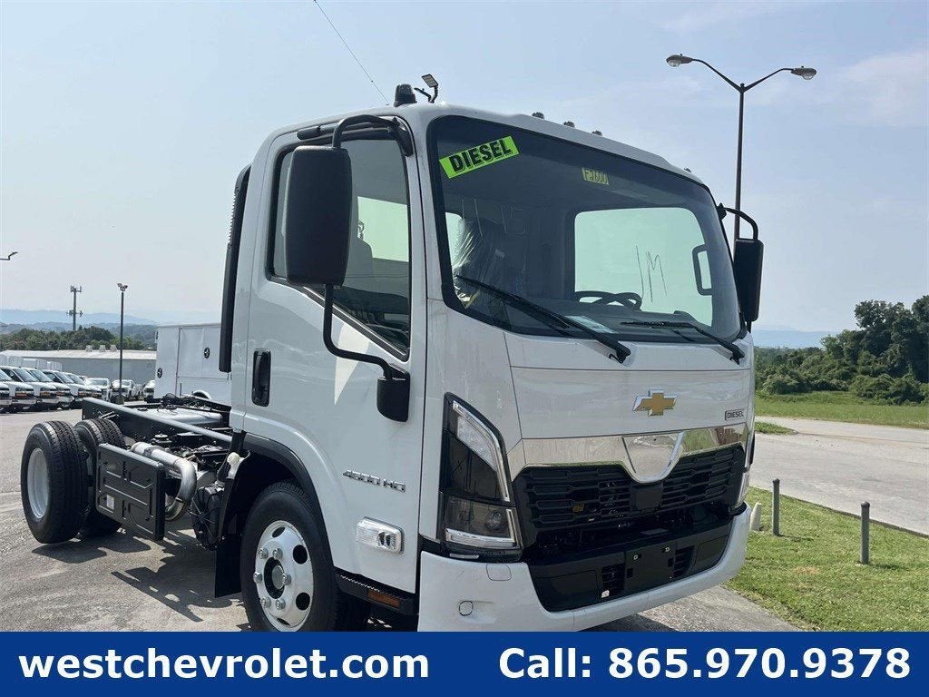 2026 Chevrolet Low Cab Forward 4500 HD Base