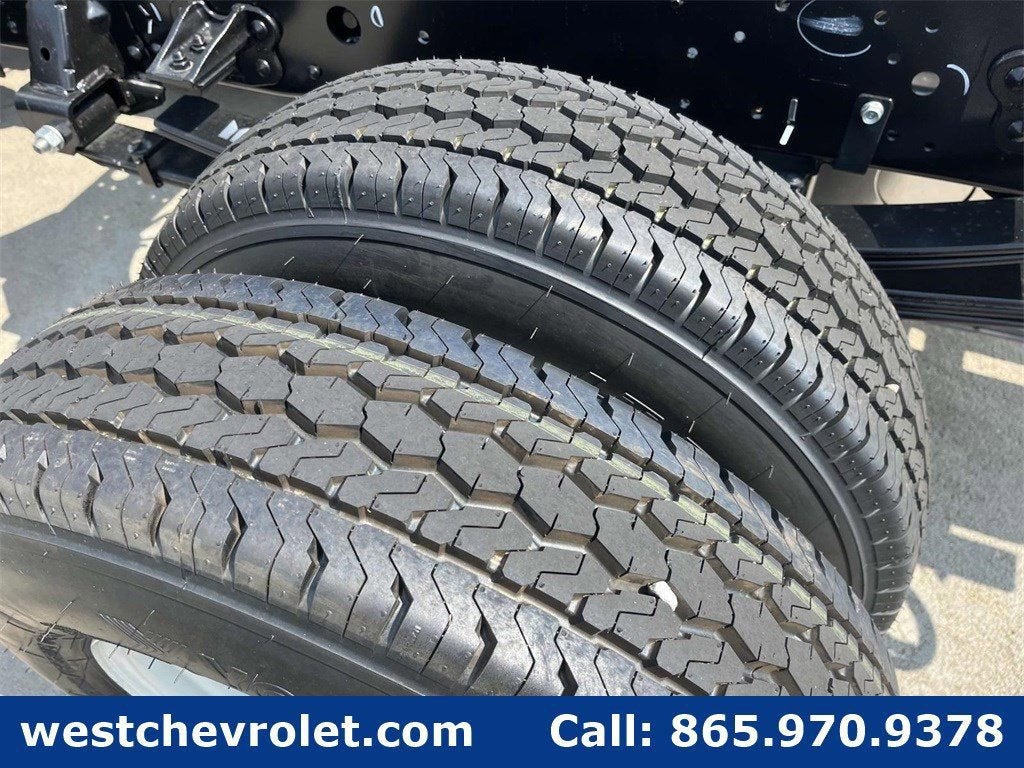 2026 Chevrolet Low Cab Forward 4500 HD Base