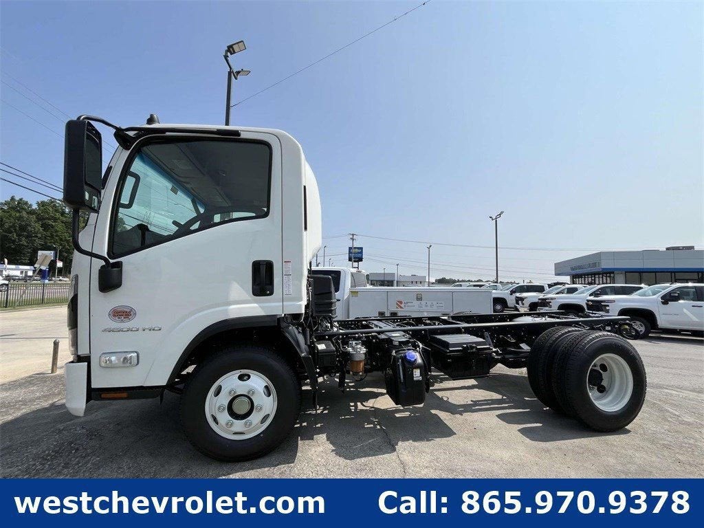 2026 Chevrolet Low Cab Forward 4500 HD Base