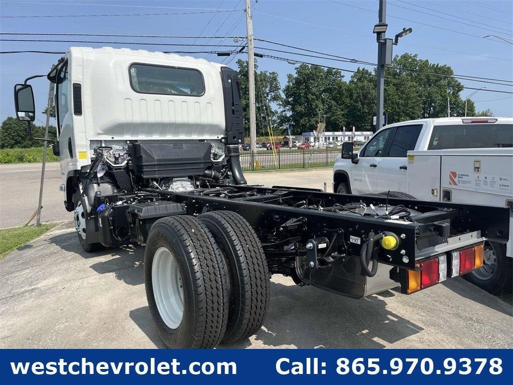2026 Chevrolet Low Cab Forward 4500 HD Base