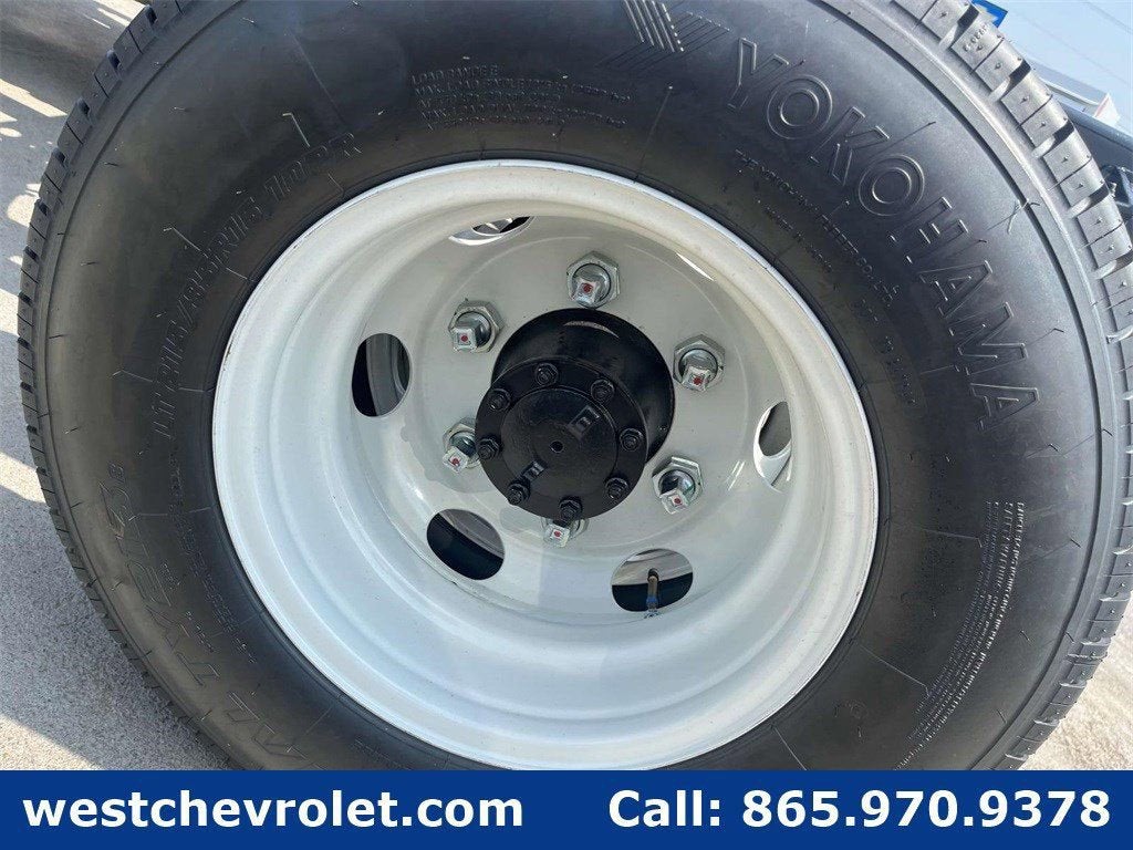 2026 Chevrolet Low Cab Forward 4500 HD Base