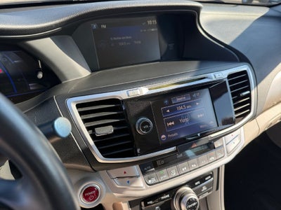 2014 Honda Accord Plug-in Hybrid Base