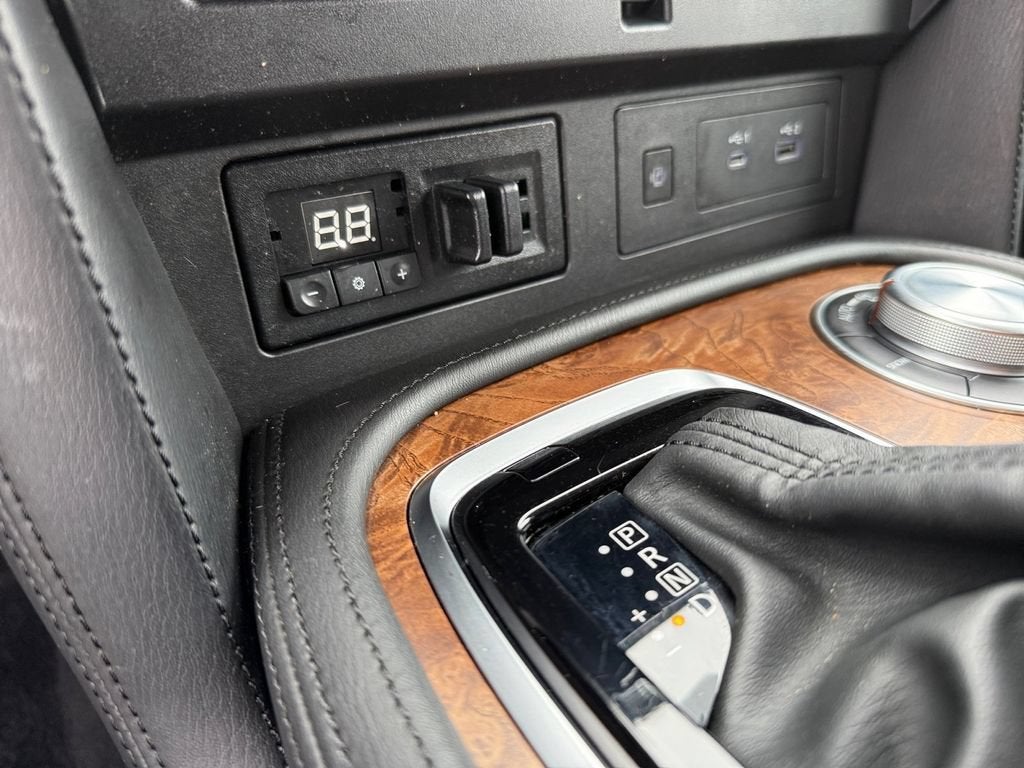 2022 Nissan Armada SL
