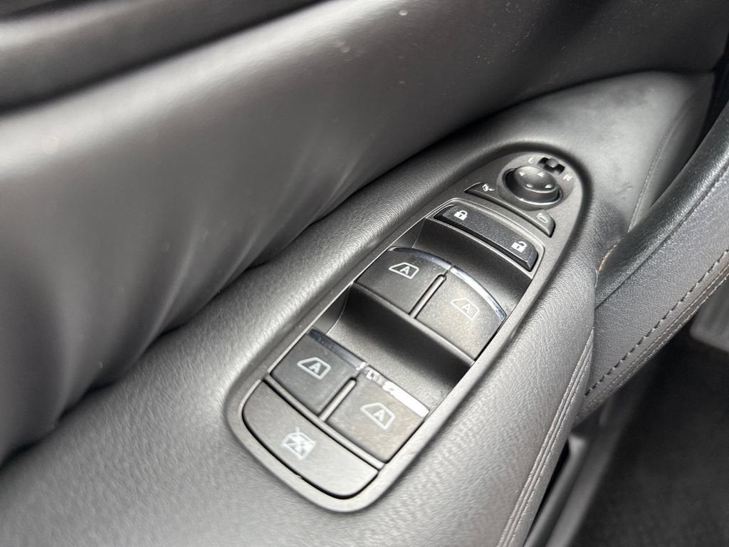 2022 Nissan Armada SL