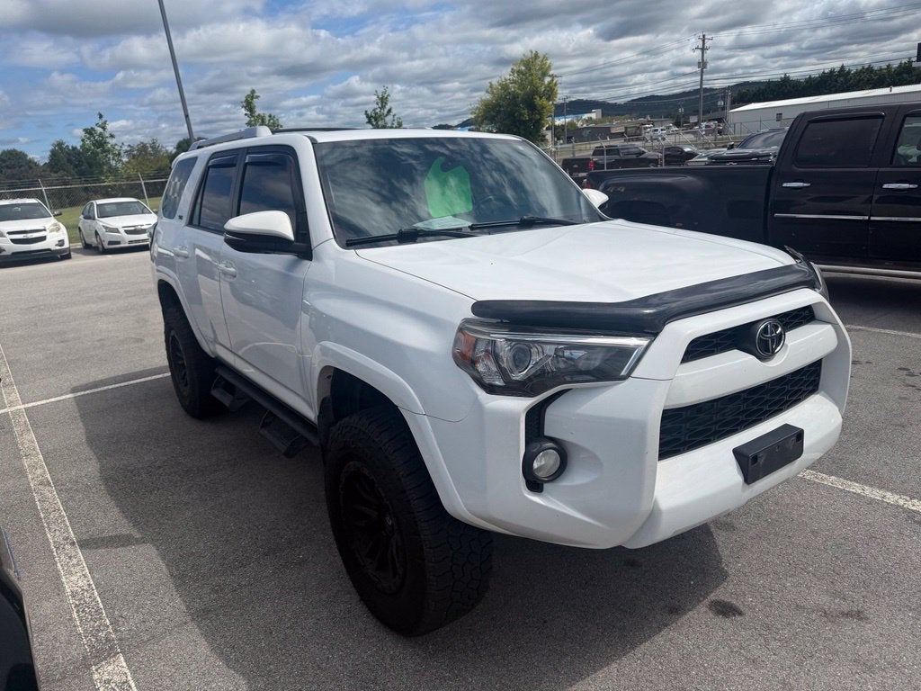 2018 Toyota 4Runner SR5