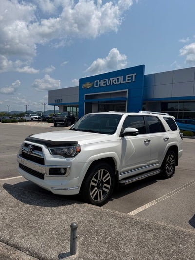 2018 Toyota 4Runner SR5