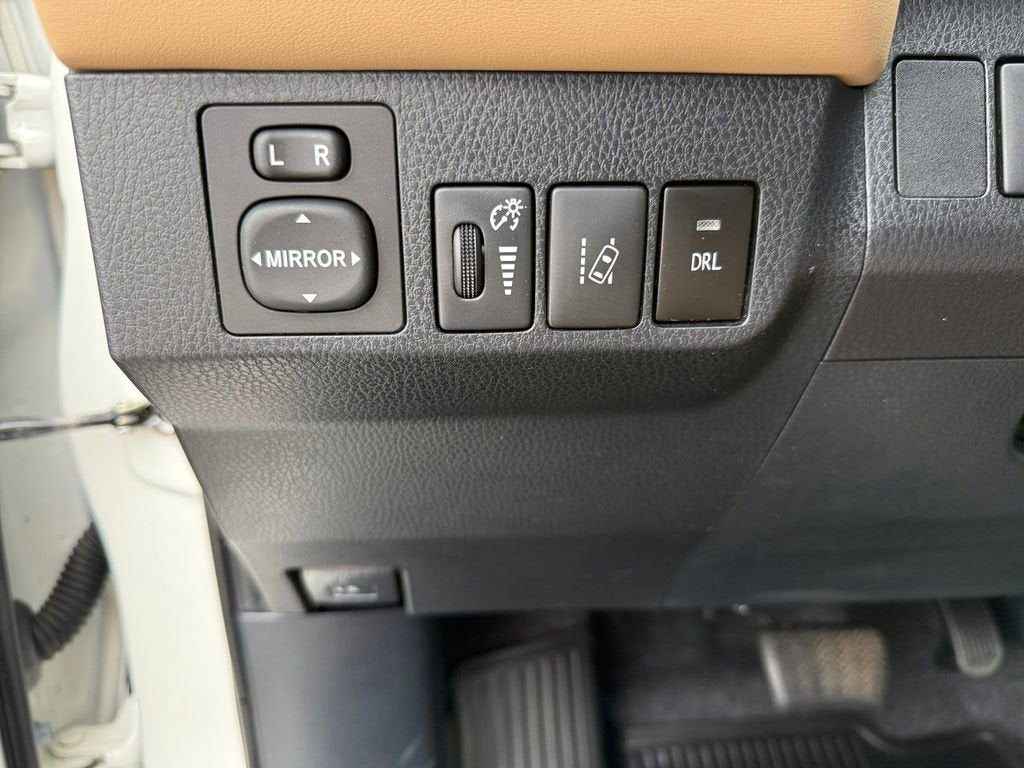 2017 Toyota RAV4 Hybrid Limited