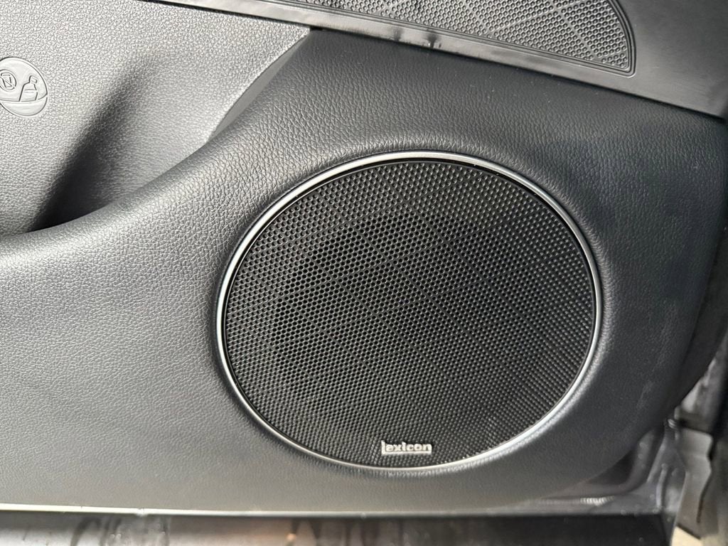 2022 Genesis GV70 2.5T