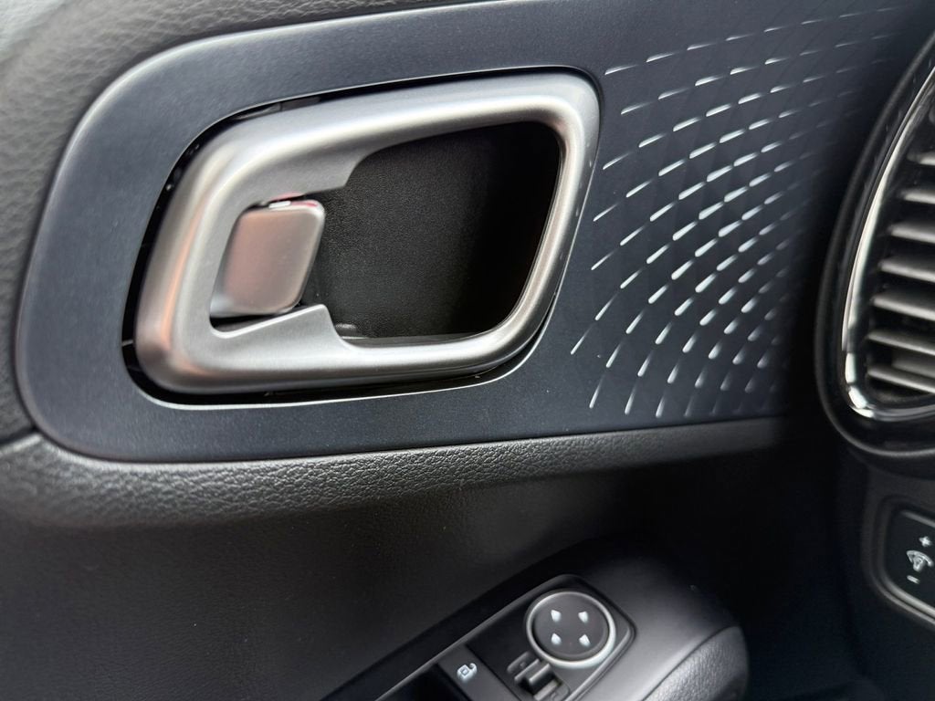 2023 Kia Soul EX