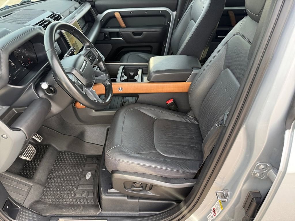 2023 Land Rover Defender X