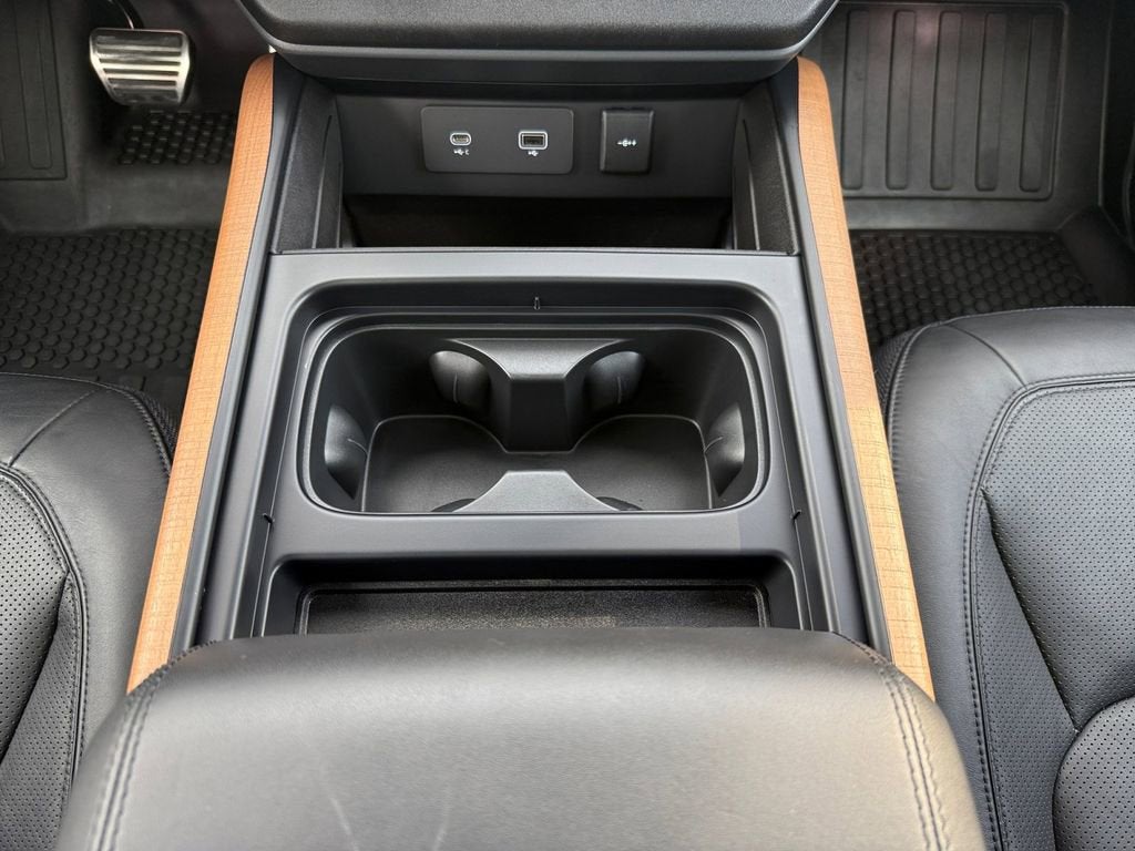 2023 Land Rover Defender X