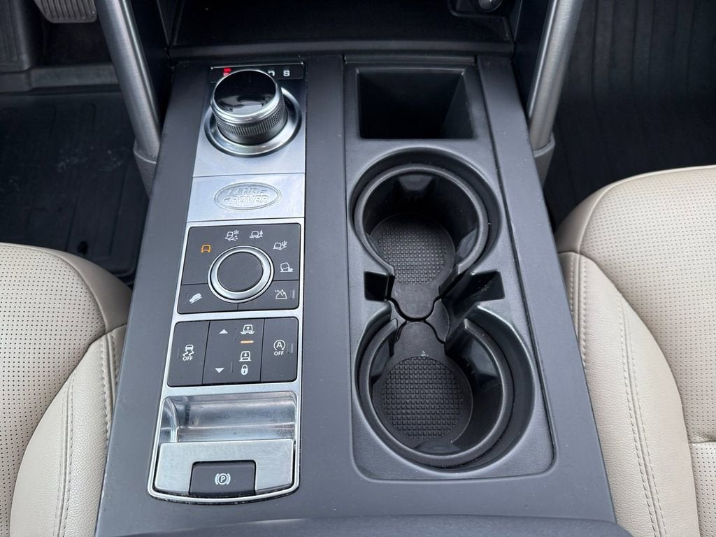 2020 Land Rover Discovery Landmark Edition