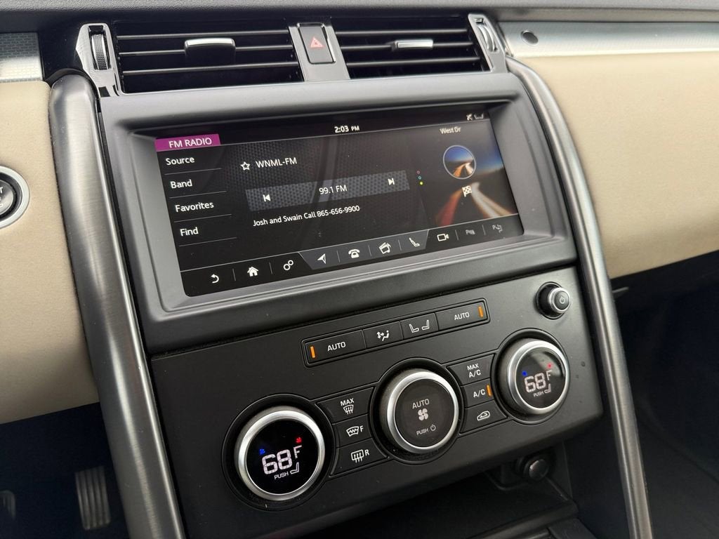 2020 Land Rover Discovery Landmark Edition