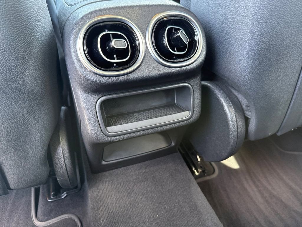 2024 Mercedes-Benz GLC GLC 300