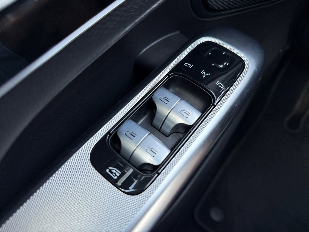 2024 Mercedes-Benz GLC GLC 300