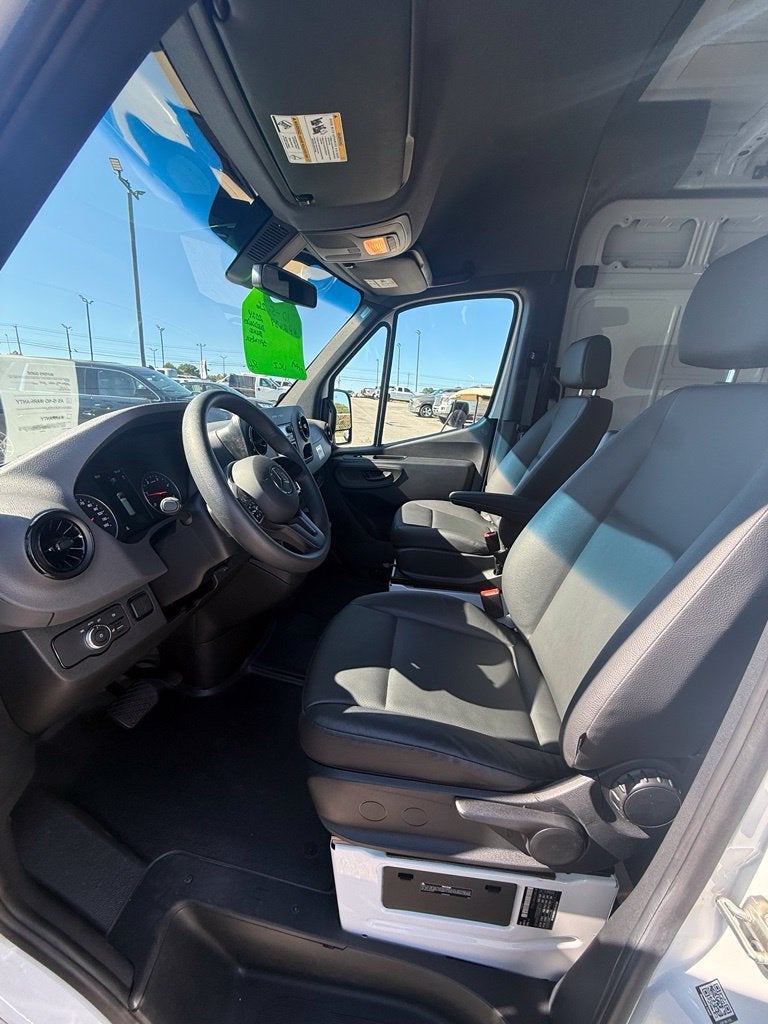 2024 Mercedes-Benz Sprinter Van Base