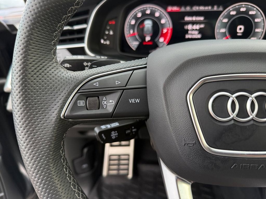 2024 Audi SQ8 Premium Plus