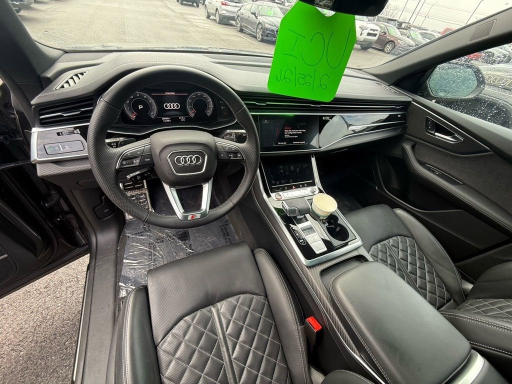 2024 Audi SQ8 Premium Plus