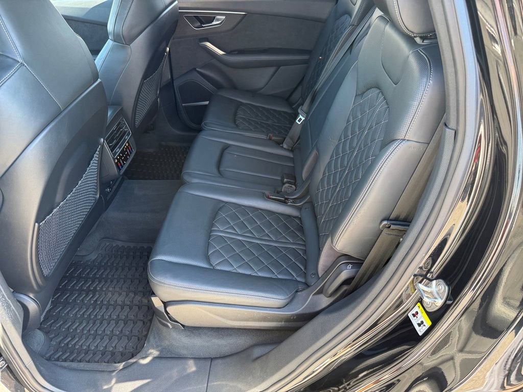 2022 Audi SQ7 Prestige