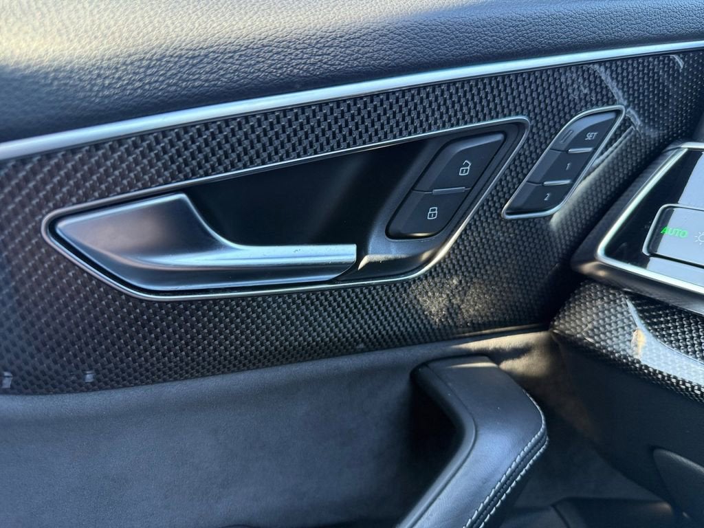 2022 Audi SQ7 Prestige