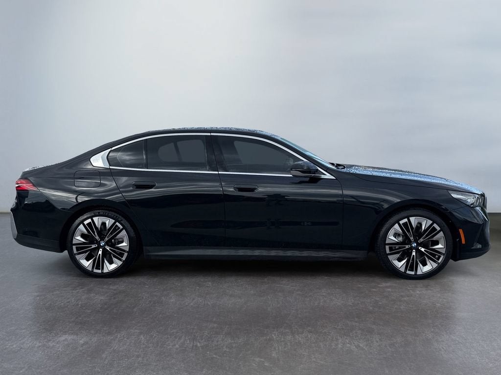2024 BMW 5 Series 540i xDrive
