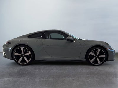 2025 Porsche 911 Carrera
