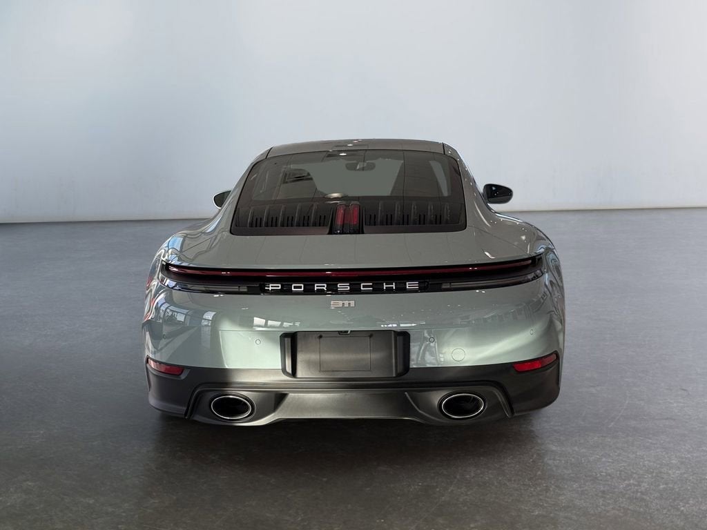 2025 Porsche 911 Carrera