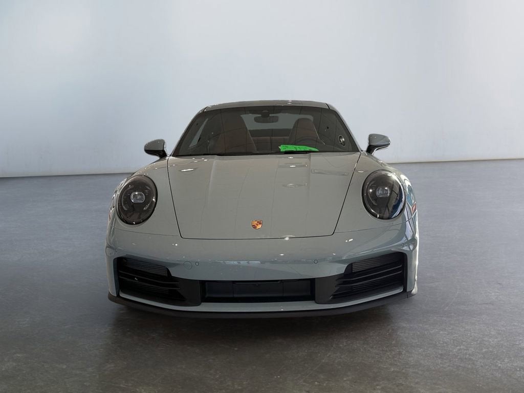 2025 Porsche 911 Carrera