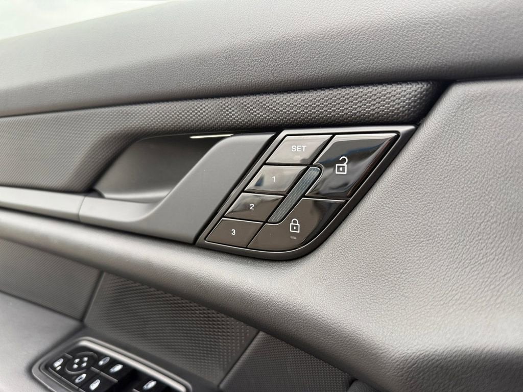 2021 Porsche Taycan Base