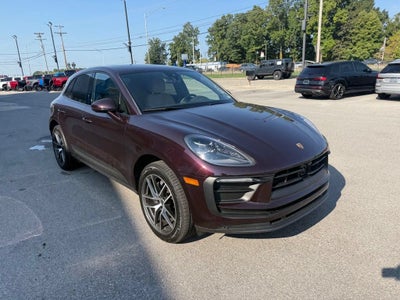 2024 Porsche Macan Base