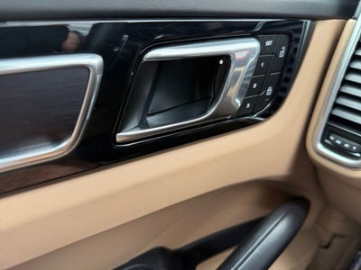 2023 Porsche Cayenne GTS