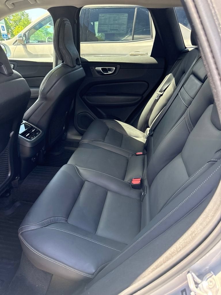 2022 Volvo XC60 Inscription