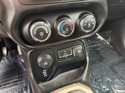 2016 Jeep Renegade 75th Anniversary