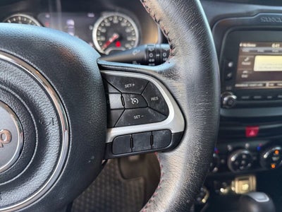 2017 Jeep Renegade Trailhawk