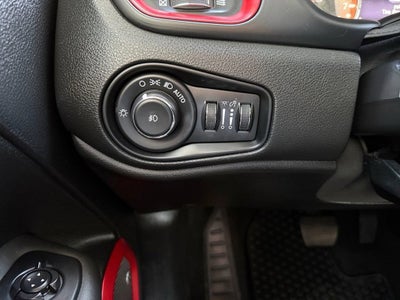 2017 Jeep Renegade Trailhawk