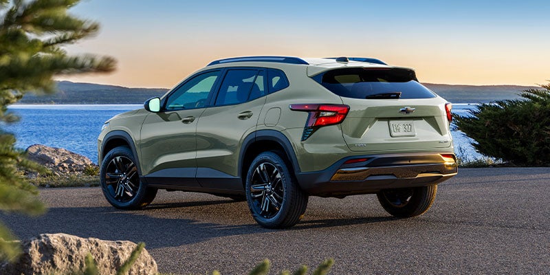 Chevrolet Silverado Trax Back View